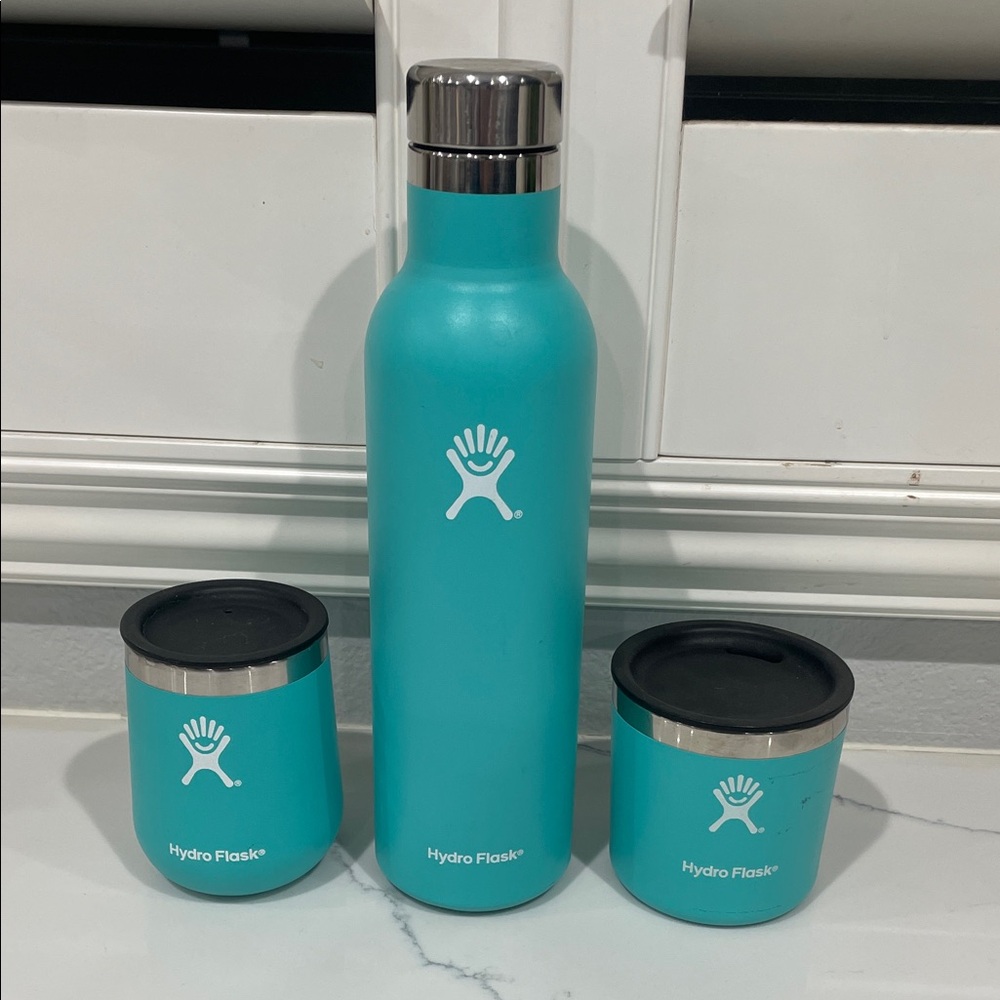 Hydro Flask Mint Bottle and Duo Tumbler Set